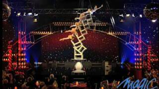 TROUPE ANHUI  EQUILIBRE CHAISES  LE PLUS GRAND CABARET DU MONDE [upl. by Lian354]