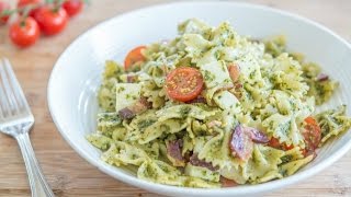 PESTO PASTA SALAD RECIPE WITH BACON MOZZARELLA AND TOMATOES  Summer Picnic Fifteen Spatulas [upl. by Arita127]