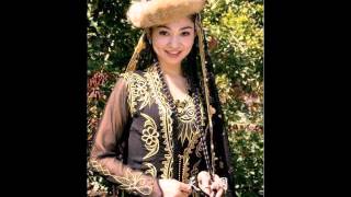 Güzel bir Uygur Müziği  Uyghur Turkic Music [upl. by Nadabb]