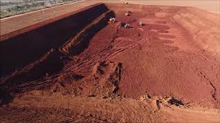 27Drone em ação Construção de piscinão na região do Cerrado Mineiro [upl. by Ayle]