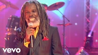 Billy Ocean  Love Really Hurts Without You Noels House Party 1997 [upl. by Sophie]