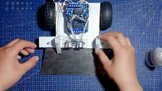 DIY sumo robot How to make Sumo robot  Sumo robot yasash [upl. by Htomit]