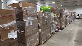 Amazon Return Pallets  Shopping LIVE at the Warehouse [upl. by Eilarol788]