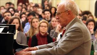 Maurizio Pollini  Piano recital  Salzburg 1977 [upl. by Dunstan]