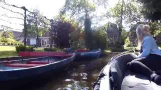 Vakantiepark Giethoorn Boot Experience [upl. by Rambort]