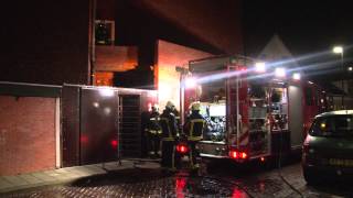 Winschoten  Nachtclub aan de Marktstraat in Winschoten ontruimd na brand [upl. by Auqinot571]