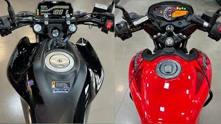 असली राजा 👑 कोन 2023 Bajaj Pulsar P150 Vs Yamaha FZSV4 Details Comparison  On Road Price [upl. by Coats500]