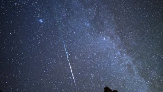 STARBURST 4K Geminid Meteor Shower 2015 [upl. by Moseley]