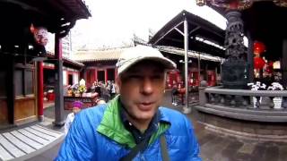 360 Degree BroadcastTaipei Taiwans Iconic Longshan Temple [upl. by Alohs]