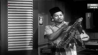 P Ramlee  Seniman Bujang Lapok Full Movie 1961 HD [upl. by Awhsoj]