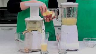 Hurom Slow Juicer vs Blender [upl. by Mccullough]