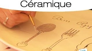 Peinture sur céramique  Comment décorer une assiette [upl. by Oiziruam]