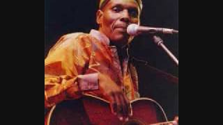 Oliver Mtukudzi MAMURAMBA [upl. by Gazo]