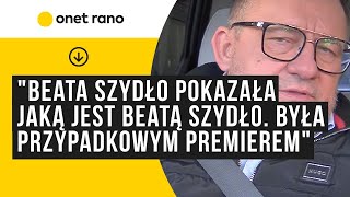 quotGdy ogłaszali wyniki wyborów ludzie z PiSu wyglądali jak grupa rekonstrukcyjna na pogrzebiequot [upl. by Nennerb718]