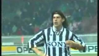 Paris Saint Germain  Juventus 16 15011997 Andata Finale Supercoppa Europea [upl. by Maggy]