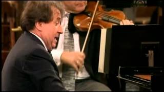 Mozart Piano Concert Nr 22 Es Dur KV 482 Rudolf Buchbinder Piano amp Conducter Wiener Phi [upl. by Rastus443]