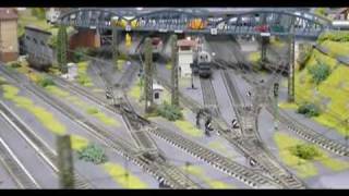 Modellbahnanlage Grosser Bahnhof auf nur 2 qm [upl. by Esihcoc817]