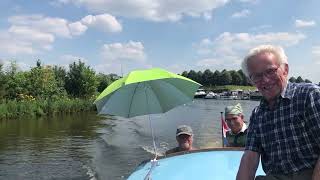 Varen over sloten plassen en rivieren in Nederland [upl. by Yemarej813]