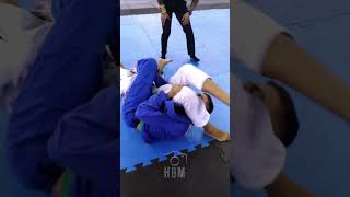 Arm lock luta jiujitsu jiujitsuflowsjc armlock golpes [upl. by Colton]