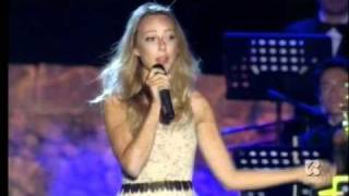 Cristel Carrisi canta Nothing al Mea Puglia Festival 2010 [upl. by Meehsar]