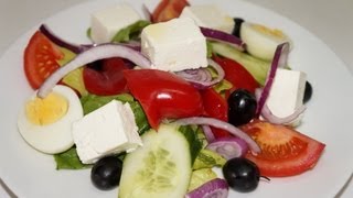 Recette de la salade grecque [upl. by Cirdla]