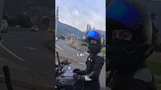 Il Motociclista Cerca di Impressionare Questa Ragazza Crediti infamasmt shorts [upl. by Harbird200]