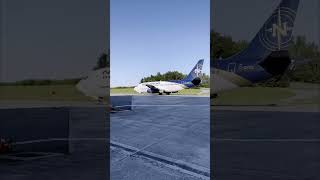 Classic Boeing 737200 with JT8D Engine Sound [upl. by Orecic]