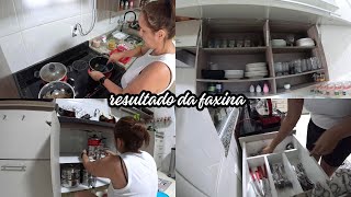 FIZ O ALMOÃ‡O E TERMINEI A FAXINA E MOSTREI COMO FICOU DENTRO DOS ARMÃRIOS DA COZINHA [upl. by Ardisj936]