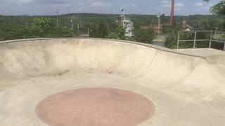 Holyoke MA Skatepark OvervTourew [upl. by Ruenhs46]