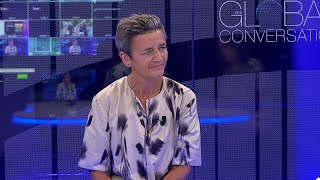 EUKommissarin Vestager quotEine ausgewogene Kommission kann beispiellose Arbeit leistenquot [upl. by Trefor18]