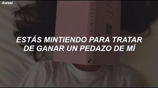 Melanie Martinez  PIGGYBACK Traducida al Español [upl. by Nuavahs]