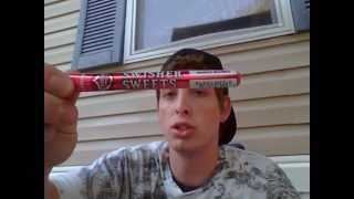 Cigar reviewSWISHER SWEET strawberry [upl. by Innavoij4]