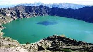 Lago Quilotoa Dentro del Volcán  Lake Quilotoa Inside The Volcano IGEOTV [upl. by Eladnyl]