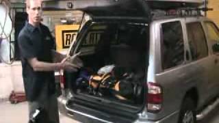 Thule 914 Roadway 4Bike Carrier Demo by Rack Attack [upl. by Aseneg44]