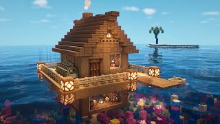 Minecraft Tutorial  How to Build a Starter Survival House on Water [upl. by Nnairet]