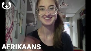 WIKITONGUES Lindie speaking Afrikaans [upl. by Darrin]