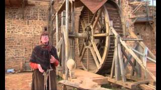 ► Présentation du château de Guédelon en anglais par Julie Sonveau Castle of Guedelon [upl. by Regnij]