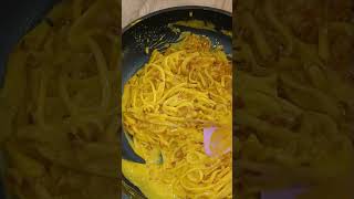 🍝 Pâtes Carbonara Traditionnelles recettefacile recetterapide food cooking recipes [upl. by Bremble]