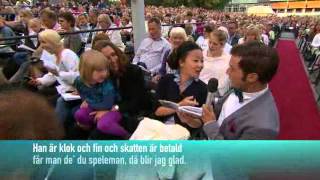 Hasse Andersson  Änglahund Allsång på Skansen 2011 [upl. by Llerruj]