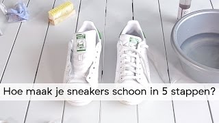 Hoe maak ik witte sneakers schoon in 5 stappen [upl. by Eisus]