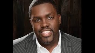 quotGive Us Your Heartquot William McDowell with lyrics [upl. by Giuseppe]