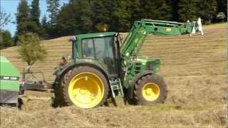 Ballenpressen im Hang mit John Deere 6430 [upl. by Ramat]