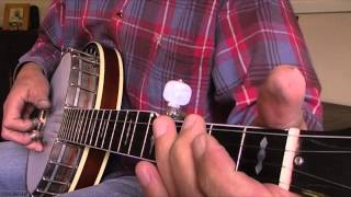 Beginning Bluegrass Banjo  Lesson 07  Rolls over the D7 chord [upl. by Fabien]