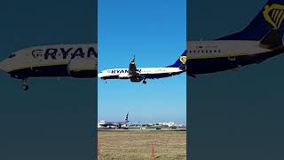 Boeing 737 MAX 8200 Ryanair 9HVVM landing in Lisbon from Milan RYR2087  27072024 [upl. by Eellek]