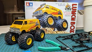 Tamiya LUNCHBOX Junior  Build amp Drive [upl. by Hpejsoj406]