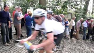 Ronde van Vlaanderen voor Wielertoeristen 2011  Muur van Geraardsbergen deel 6 [upl. by Nohtahoj338]