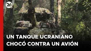 Tanque ucraniano ataca a un vehículo aéreo [upl. by Akimahc925]