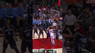 Lamarcus Aldridge Mid Range Game Was Different nba shorts [upl. by Constancy]