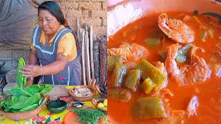 Caldo De Camaron Con Nopales El Más Sabroso [upl. by Notserk923]