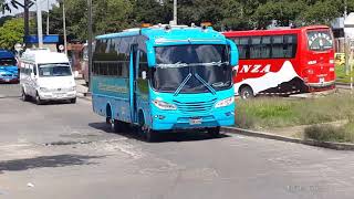 Buses a las afueras del Terminal 6 [upl. by Sunny127]